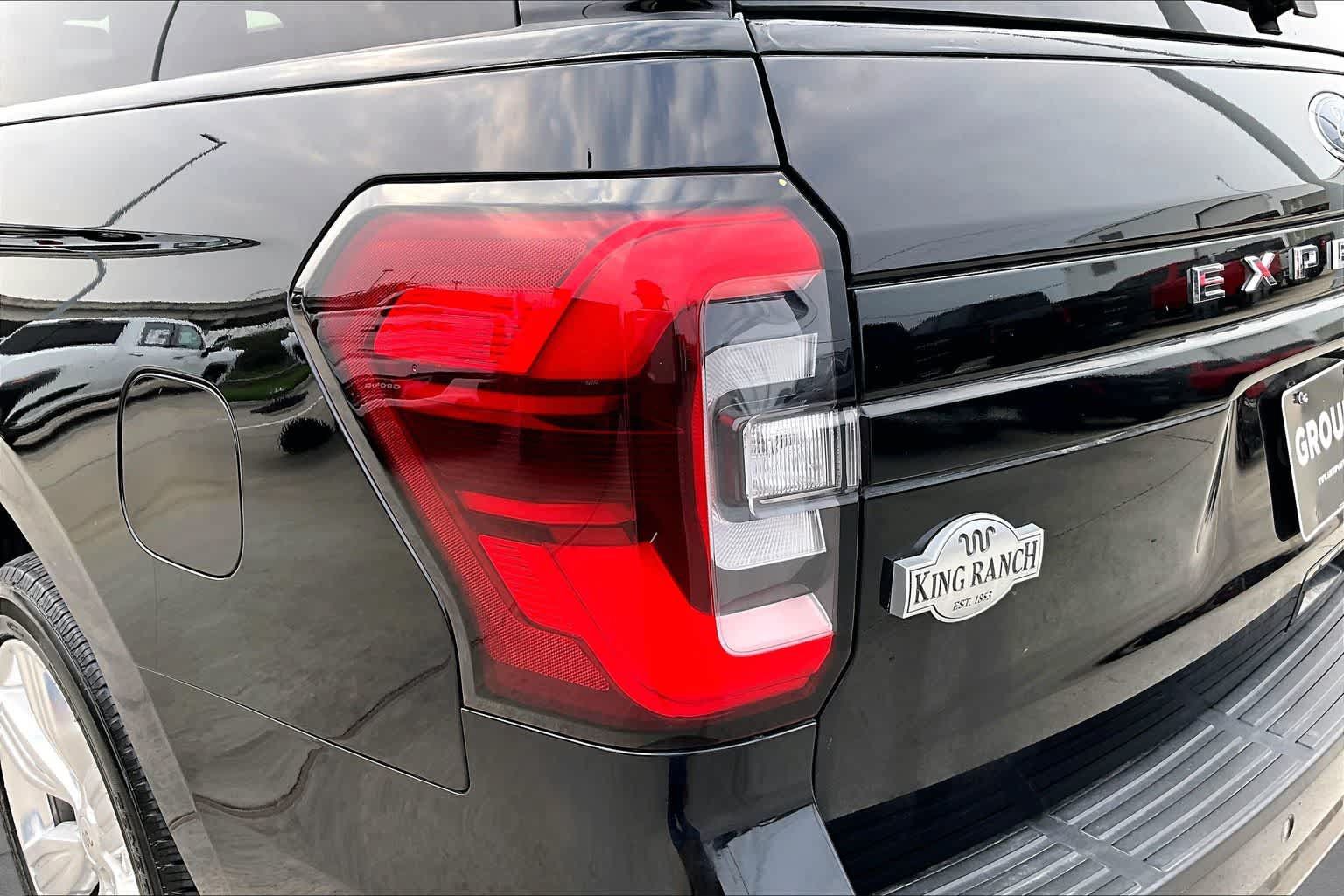 Used 2024 Ford Expedition Max King Ranch AWD/4WD image 29