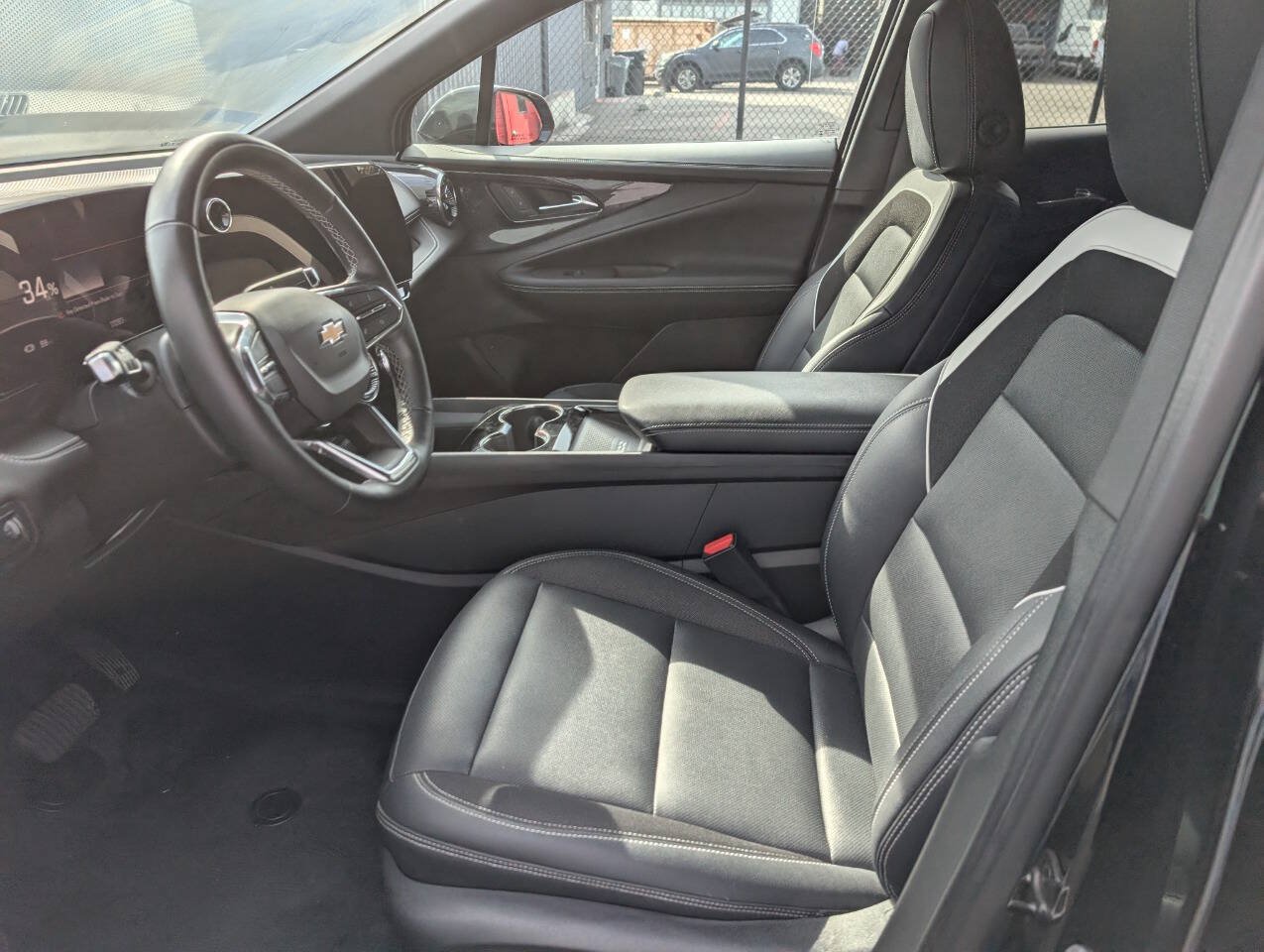 Used 2024 Chevrolet Blazer EV LT AWD/4WD image 10