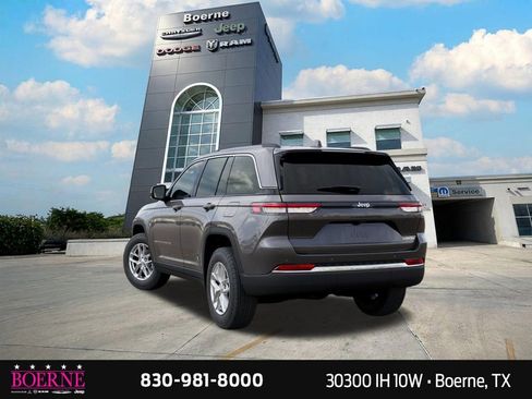 New 2026 Jeep Grand Cherokee Laredo X RWD image 3
