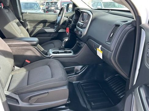 Certified 2022 Chevrolet Colorado LT w/ Fleet Safety Package image 16