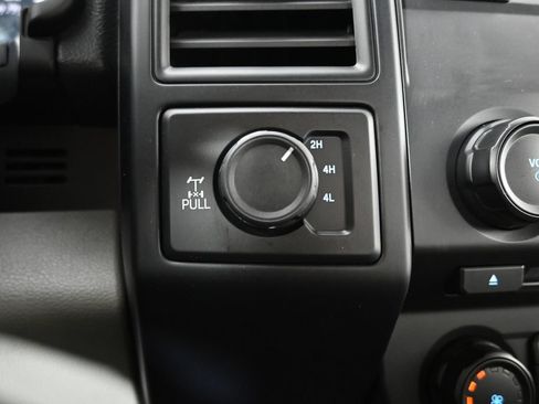 Used 2017 Ford F150 XL w/ Equipment Group 101A Mid AWD/4WD image 29