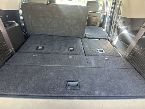 Used 2016 GMC Yukon SLT image 23