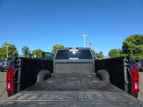 Used 2025 RAM 3500 Laramie AWD/4WD image 27