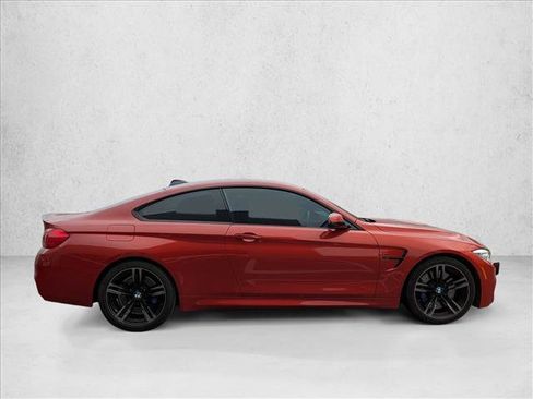 Used 2017 BMW M4 Coupe image 4