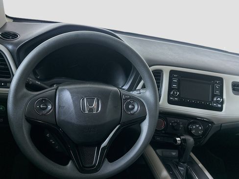 Used 2019 Honda HR-V LX image 17