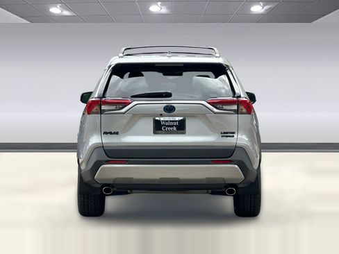 Used 2023 Toyota RAV4 Limited AWD/4WD image 9
