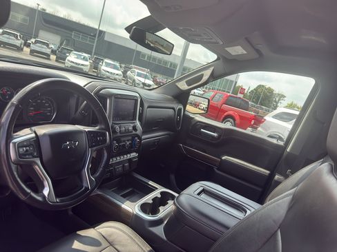Certified 2020 Chevrolet Silverado 1500 RST AWD/4WD image 27
