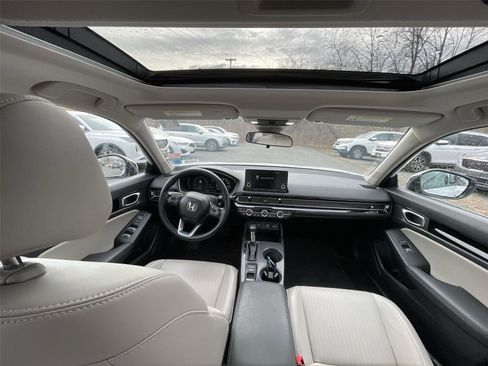 Used 2024 Honda Civic EX-L image 29