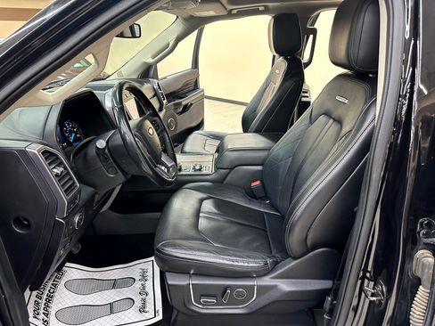 Used 2020 Ford Expedition Platinum image 23