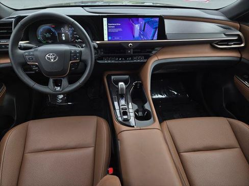 Certified 2026 Toyota Crown Signia AWD/4WD image 13