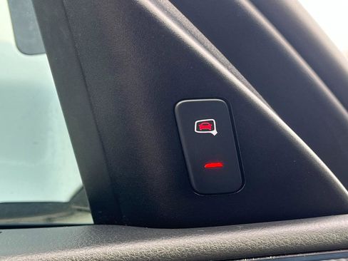 Used 2015 Audi A6 TDI Premium Plus w/ 19" Sport Package image 28