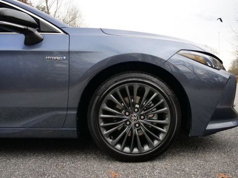 Used 2021 Toyota Avalon XSE image 42