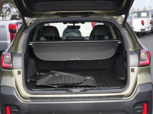 Used 2021 Subaru Outback Limited image 31