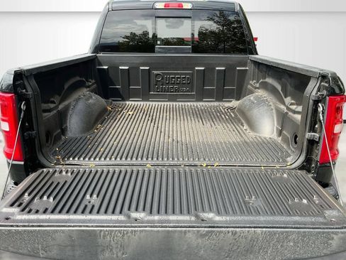 Used 2025 RAM 1500 Laramie w/ Sport Appearance Package AWD/4WD image 28