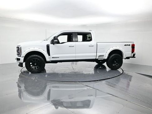 New 2025 Ford F250 XLT w/ Black Appearance Package image 7