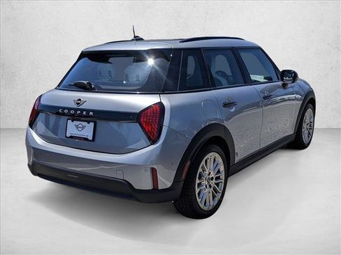 New 2026 MINI Cooper 4-Door Hardtop FWD image 2