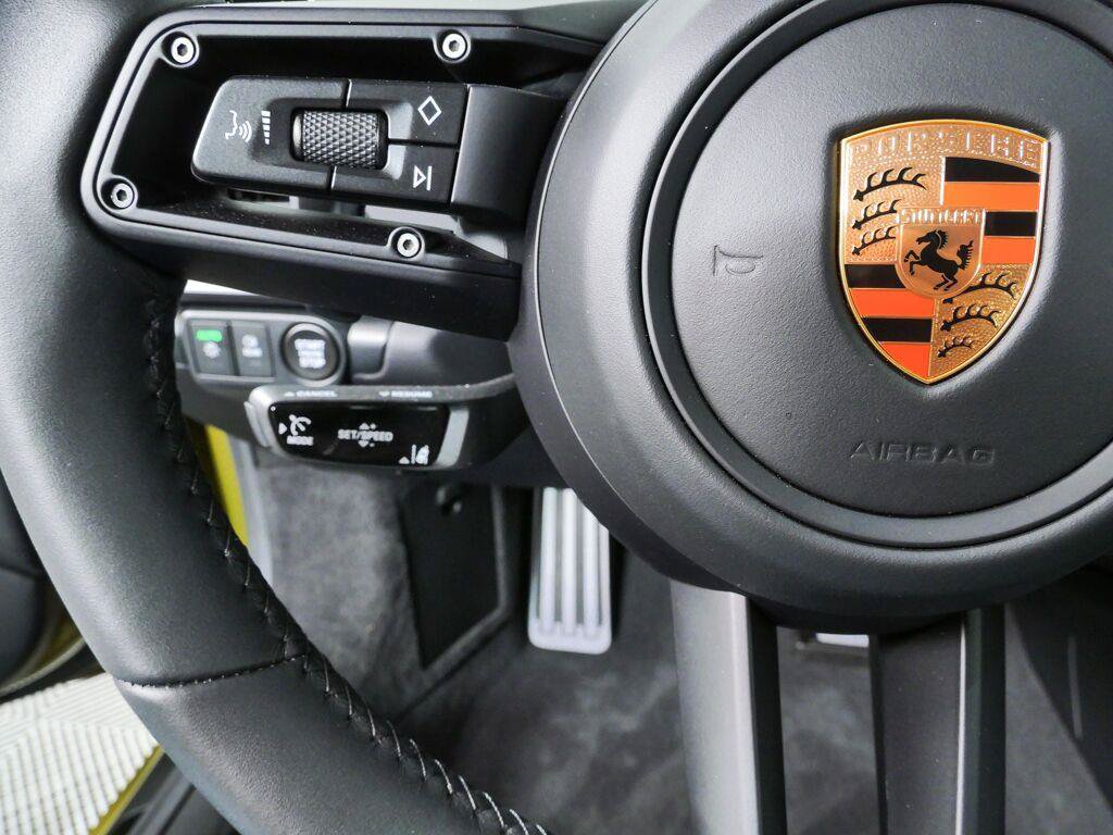 Used 2026 Porsche 911 GTS RWD image 10