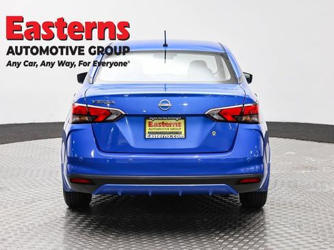 Used 2024 Nissan Versa S w/ Trunk Package FWD image 6