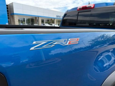 Used 2022 Chevrolet Colorado ZR2 AWD/4WD image 7