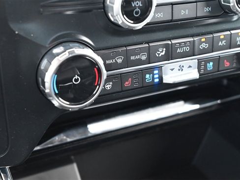 New 2025 Ford F150 Lariat w/ Equipment Group 501A Mid image 40