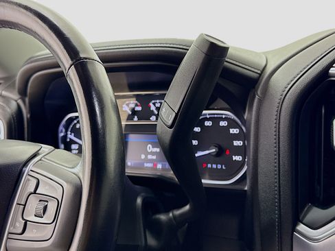 Used 2021 GMC Sierra 1500 Elevation w/ Preferred Package AWD/4WD image 18