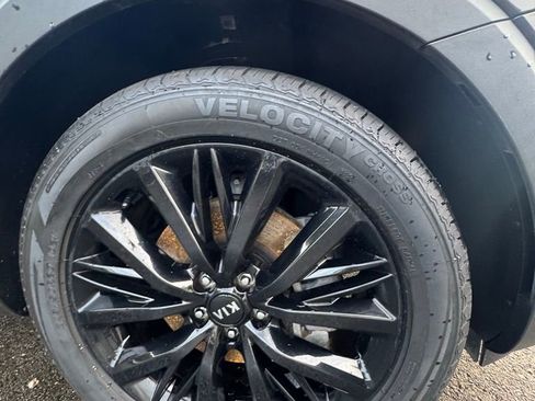 Certified 2021 Kia Telluride SX image 4