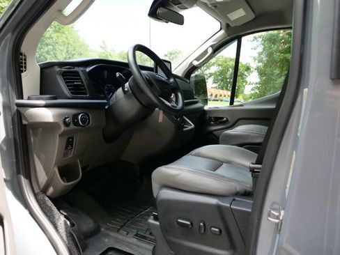 Used 2021 Ford Transit 150 Low Roof AWD image 18