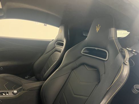 Used 2022 Maserati MC20 Coupe RWD image 15
