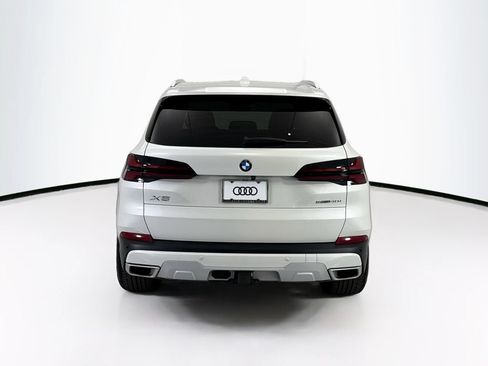 Used 2024 BMW X5 sDrive40i w/ Premium Package RWD image 6