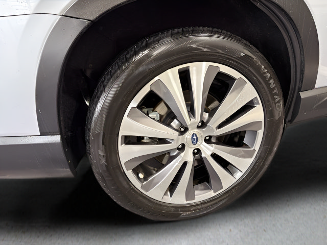 Used 2022 Subaru Ascent Limited w/ Technology Package AWD/4WD image 43