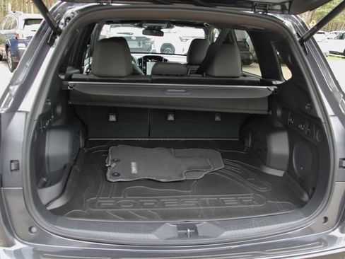 Certified 2025 Subaru Forester Limited AWD/4WD image 35