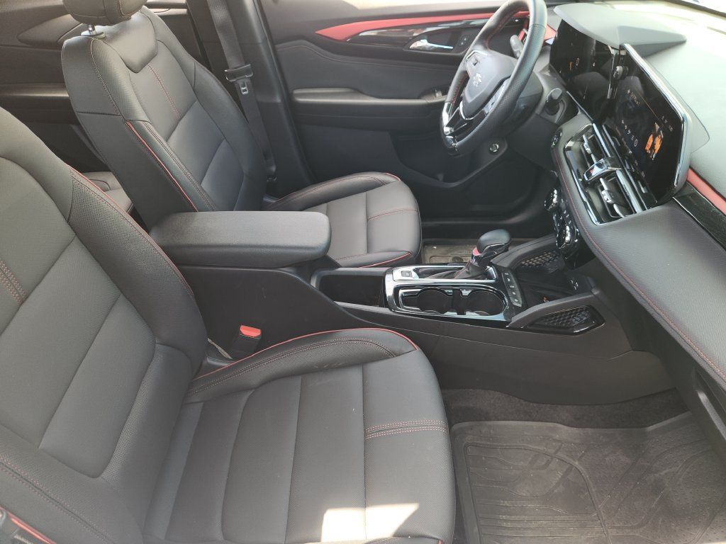 Used 2026 Chevrolet TrailBlazer RS w/ Convenience Package FWD image 10