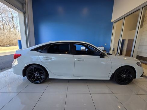 Certified 2023 Honda Civic Sport image 5