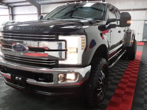 Used 2019 Ford F350 Lariat w/ Lariat Value Package AWD/4WD image 20
