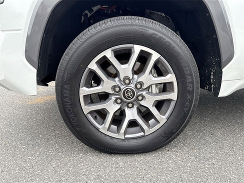 Used 2024 Toyota Tundra 1794 Edition image 19