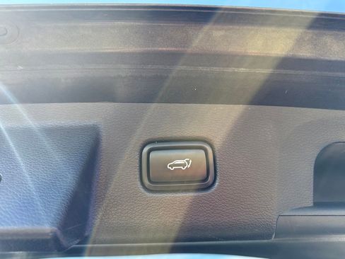 Used 2020 Kia Telluride EX w/ EX Premium Package image 15