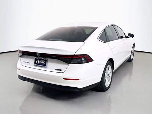 New 2026 Honda Accord LX image 7