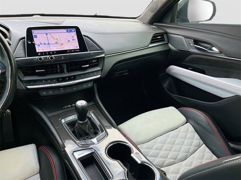 Used 2022 Cadillac CT4 V Blackwing w/ Carbon Fiber 1 Package image 24