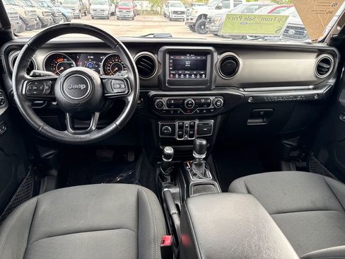 Used 2021 Jeep Wrangler Unlimited Sport image 5