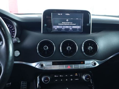 Used 2019 Kia Stinger GT image 19