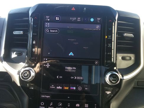 New 2026 RAM 3500 Laramie w/ Towing Technology Group image 20