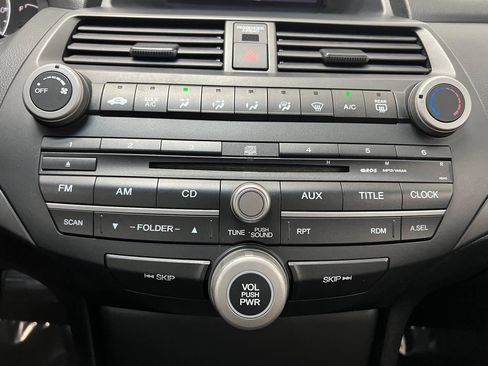Used 2009 Honda Accord LX image 18