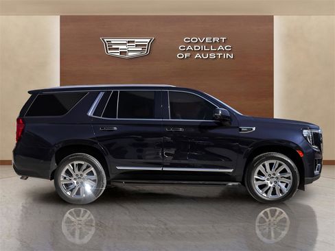 Used 2021 GMC Yukon SLT w/ SLT Luxury Plus Package image 5