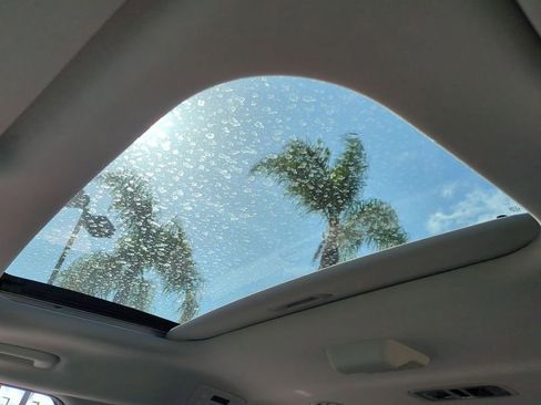 New 2026 Kia Carnival SX image 19