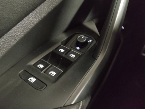 Used 2024 Volkswagen Jetta Sport image 27