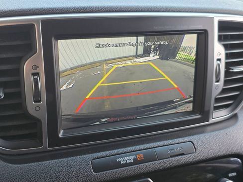 Used 2018 Kia Sportage EX w/ EX Technology Package FWD image 20