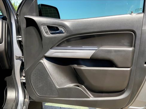 Used 2019 Chevrolet Colorado ZR2 AWD/4WD image 25