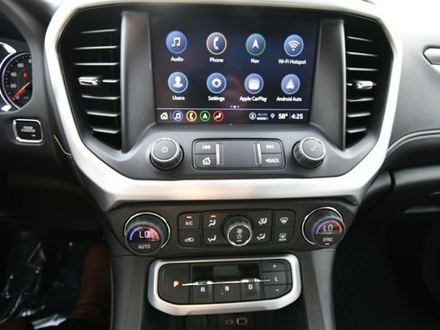 Used 2023 GMC Acadia SLT w/ Preferred Package AWD/4WD image 28
