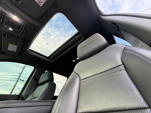 Used 2022 GMC Sierra 2500 Denali AWD/4WD image 4