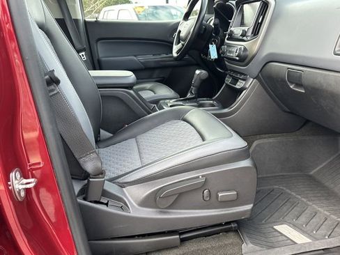 Used 2018 Chevrolet Colorado Z71 image 14